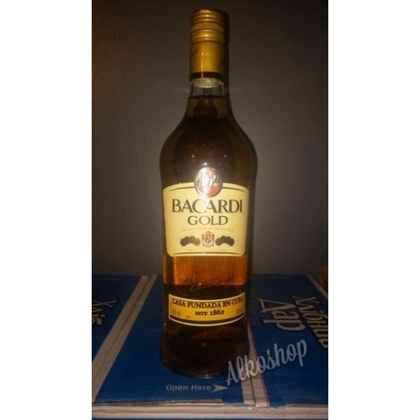 Bacardi Gold 1 л