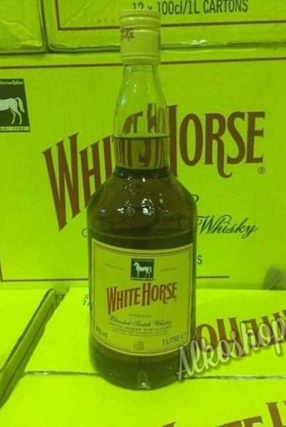 WHITE HORSE 1 л